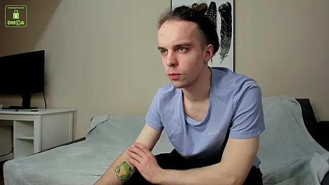 Derald suck online show from December 4, 2024, 12:30 pm