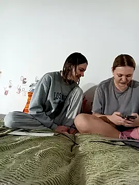 ella grays online show from February 8, 2026, 5:10 pm