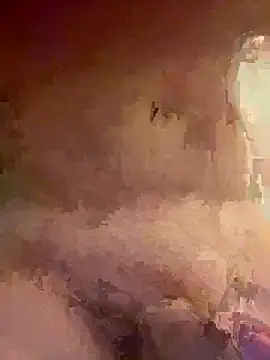 Snapshot of Tratto_bianco002 chatting on February 1, 2025, 7:02 pm Tratto bianco002 online show from February 1, 2025, 7:02 pm