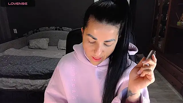 Aria Dl online show from January 13, 2026, 3:16 pm