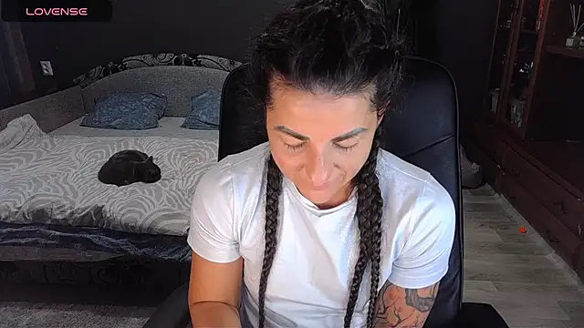 Snapshot of Aria_Dl chatting on November 13, 2025, 12:31 pm Aria Dl online show from November 13, 2025, 12:31 pm