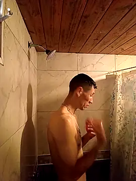 FlacoDani online show from November 5, 2025, 6:00 pm