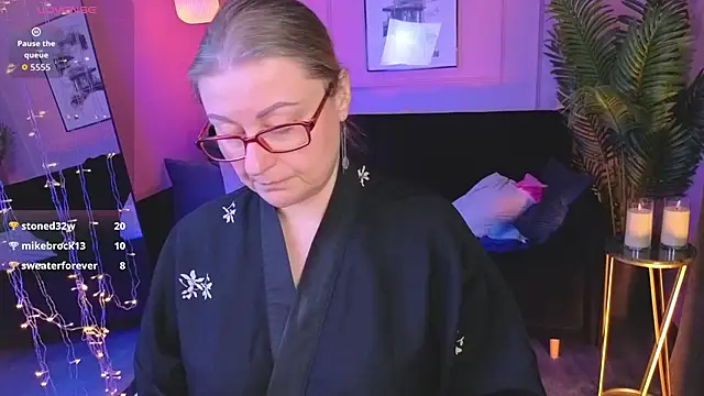 AlexandraKind online show from March 1, 2026, 1:49 am