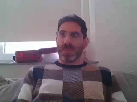Snapshot of alcatraz009 chatting on February 21, 2025, 10:07 am alcatraz009 online show from February 21, 2025, 10:07 am