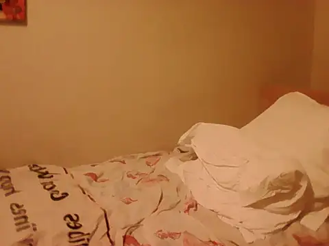 housewife shantie online show from March 19, 2026, 7:25 pm