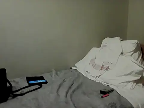 Snapshot of housewife_shantie chatting on November 3, 2025, 7:50 pm housewife shantie online show from November 3, 2025, 7:50 pm