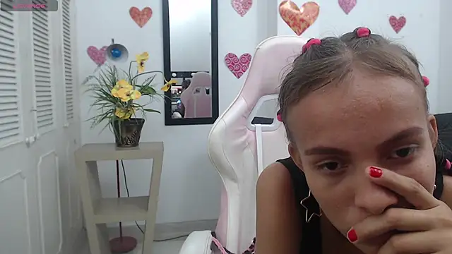 lulu 25  online show from December 18, 2024, 4:31 am