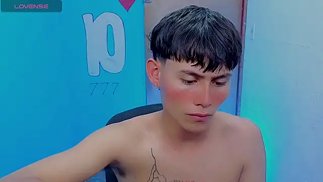 tanjiro cute online show from April 19, 2026, 4:02 am