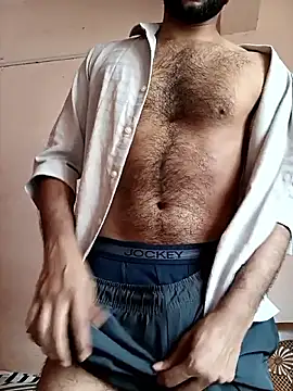 Snapshot of Vignesh3246 chatting on November 23, 2025, 5:17 am Vignesh3246 online show from November 23, 2025, 5:17 am