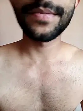 Snapshot of Vignesh3246 chatting on December 17, 2025, 6:51 am Vignesh3246 online show from December 17, 2025, 6:51 am