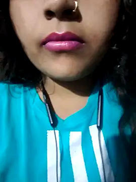 Love-Veronica online show from February 10, 2026, 9:30 am