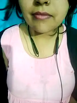 Snapshot of Love-Veronica chatting on April 29, 2026, 1:26 pm Love-Veronica online show from April 29, 2026, 1:26 pm