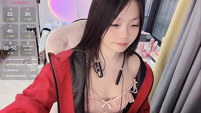 Snapshot of Lena-yyds chatting on December 13, 2025, 8:04 pm Lena-yyds online show from December 13, 2025, 8:04 pm