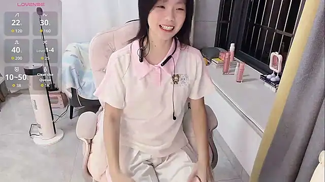 Snapshot of Lena-yyds chatting on November 26, 2025, 7:47 pm Lena-yyds online show from November 26, 2025, 7:47 pm