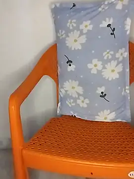 Sexy Radhikaa online show from May 16, 2026, 2:10 am