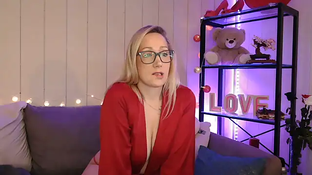 Lyscoquine online show from March 2, 2026, 12:23 pm