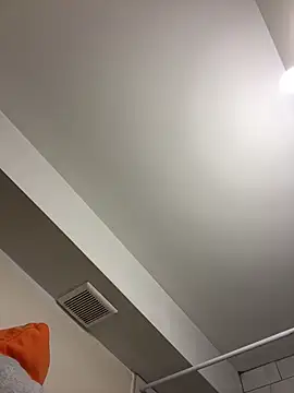 lilywithpuppy online show from March 12, 2026, 11:53 pm