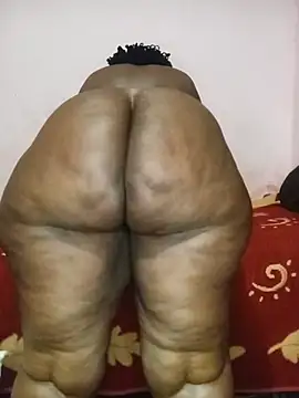 Snapshot of Sweetblackassxxx505 chatting on June 14, 2026, 5:03 pm Sweetblackassxxx505 online show from June 14, 2026, 5:03 pm