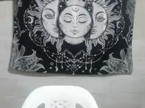 tayler punk noise online show from January 4, 2025, 9:20 pm