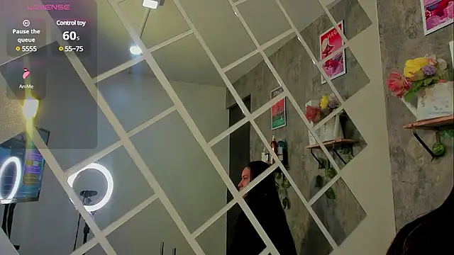 Megan sophia2 online show from March 11, 2025, 1:23 pm