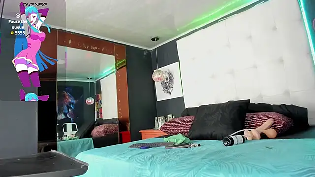 Snapshot of Pandora_Rey2 chatting on November 17, 2025, 1:48 pm Pandora Rey2 online show from November 17, 2025, 1:48 pm