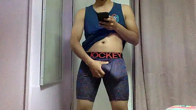 tula chyk online show from October 30, 2025, 2:21 am