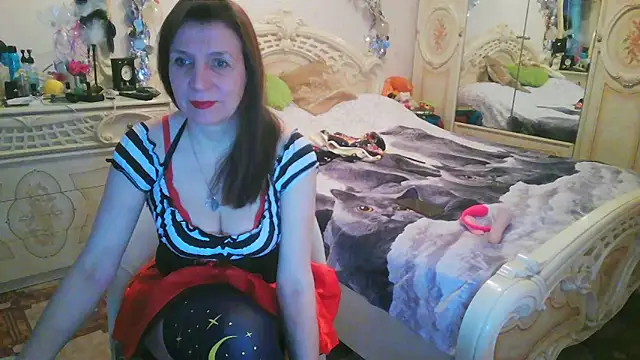 Debra Phoenix online show from April 10, 2026, 10:17 pm