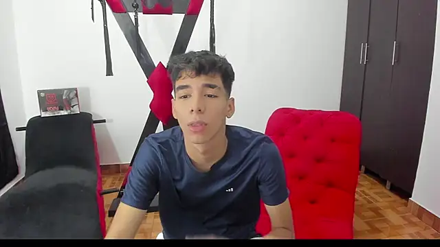 Harry LatinBoy online show from January 10, 2025, 11:18 pm