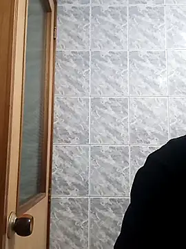 Naomy veracruz  online show from March 27, 2026, 10:05 am