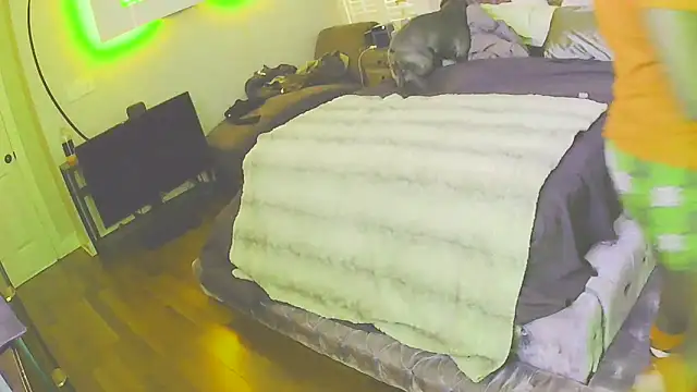 Bignc online show from November 8, 2025, 9:18 pm