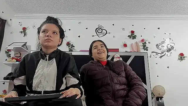 Snapshot of abby_eemily chatting on November 5, 2025, 12:19 pm abby eemily online show from November 5, 2025, 12:19 pm