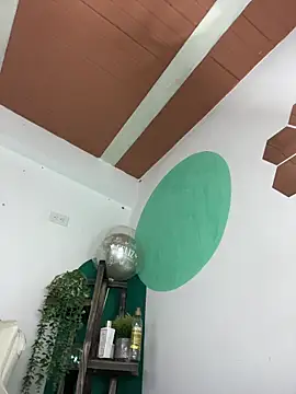 LollaByer online show from March 19, 2026, 9:04 pm