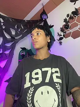 LollaByer online show from October 24, 2025, 9:03 pm