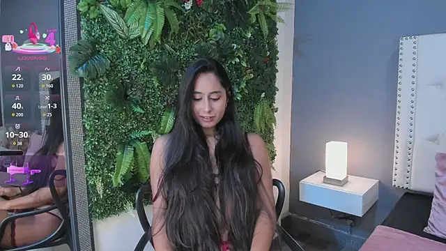 Snapshot of Julia_Martinez_ chatting on September 24, 2025, 11:39 am Julia Martinez online show from September 24, 2025, 11:39 am