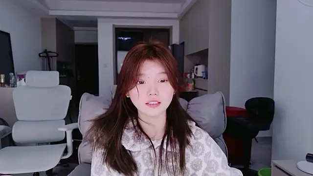 yangyang-1115 online show from January 15, 2026, 5:44 am