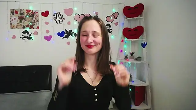 MichelLeee online show from February 27, 2025, 6:20 pm