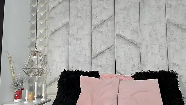 AshleyHill2 online show from December 22, 2025, 3:28 am