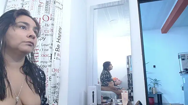 CamilaBrown online show from October 3, 2025, 2:18 pm