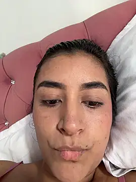 Snapshot of Lady_Rey chatting on March 4, 2026, 8:27 pm Lady Rey online show from March 4, 2026, 8:27 pm