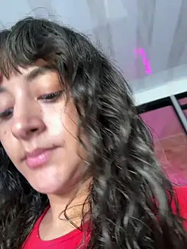 Snapshot of Lady_Rey chatting on February 8, 2026, 9:45 pm Lady Rey online show from February 8, 2026, 9:45 pm