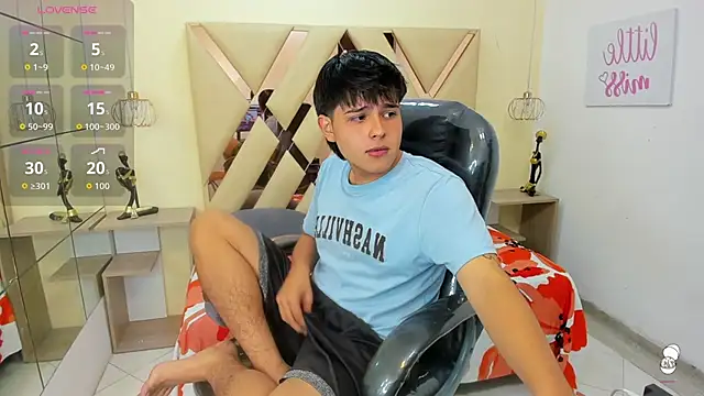 AndrewPherson online show from September 16, 2025, 2:40 pm