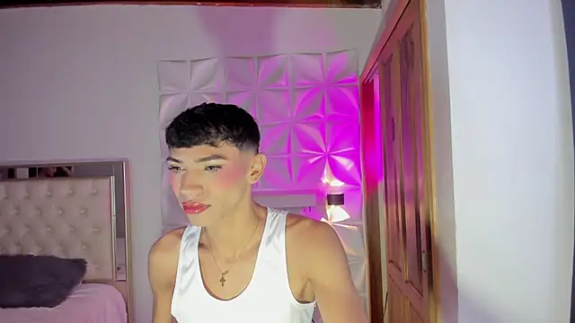 im sebaslopez online show from December 22, 2025, 11:32 am