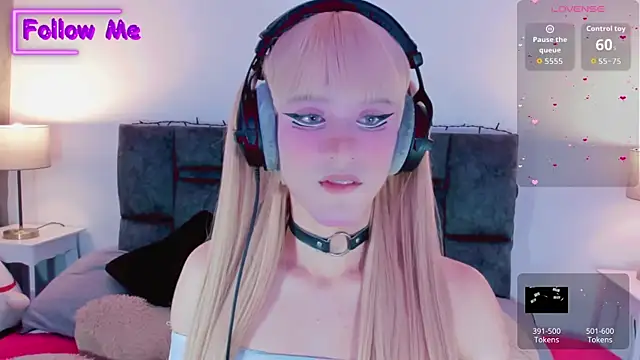 Snapshot of Kirmyy_ chatting on November 7, 2025, 10:46 pm Kirmyy online show from November 7, 2025, 10:46 pm