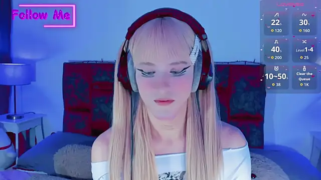 Snapshot of Kirmyy_ chatting on December 1, 2025, 9:48 pm Kirmyy online show from December 1, 2025, 9:48 pm