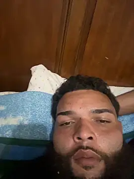 chupavajinaspuertorico30 online show from November 22, 2025, 7:24 pm