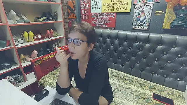 Snapshot of Lily4yourfun chatting on October 26, 2025, 6:58 am Lily4yourfun online show from October 26, 2025, 6:58 am