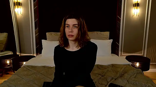 VikkiStorm online show from March 19, 2025, 9:17 am