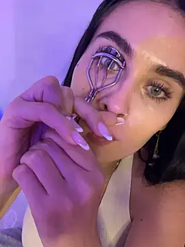 Snapshot of Aria_uwu chatting on October 11, 2025, 10:49 am Aria uwu online show from October 11, 2025, 10:49 am