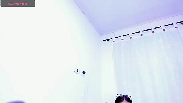 Snapshot of Aria_uwu chatting on February 4, 2025, 6:04 am Aria uwu online show from February 4, 2025, 6:04 am