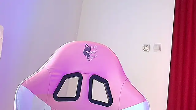 Anne Blueeyes online show from March 31, 2026, 2:19 pm